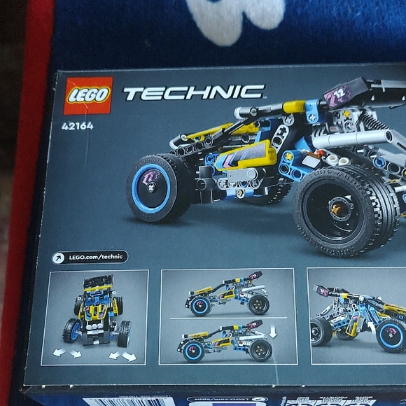 LEGO Technic Off-Road Racer - Blue, Black, and Yellow - Picture 6 of 7